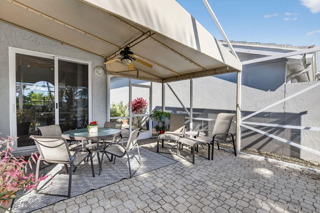 For Sale: $835,500 (3 beds, 2 baths, 2209 Square Feet)