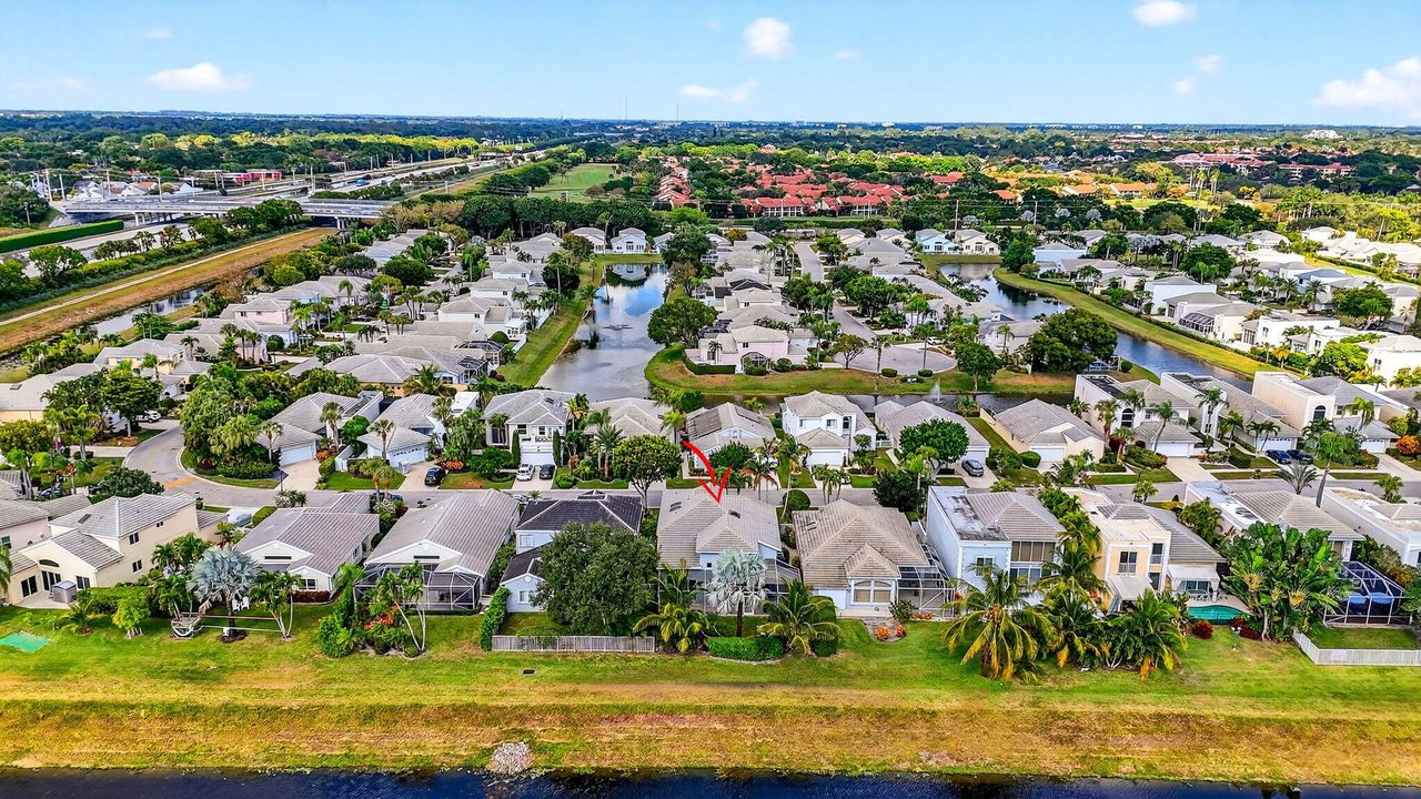 For Sale: $835,500 (3 beds, 2 baths, 2209 Square Feet)