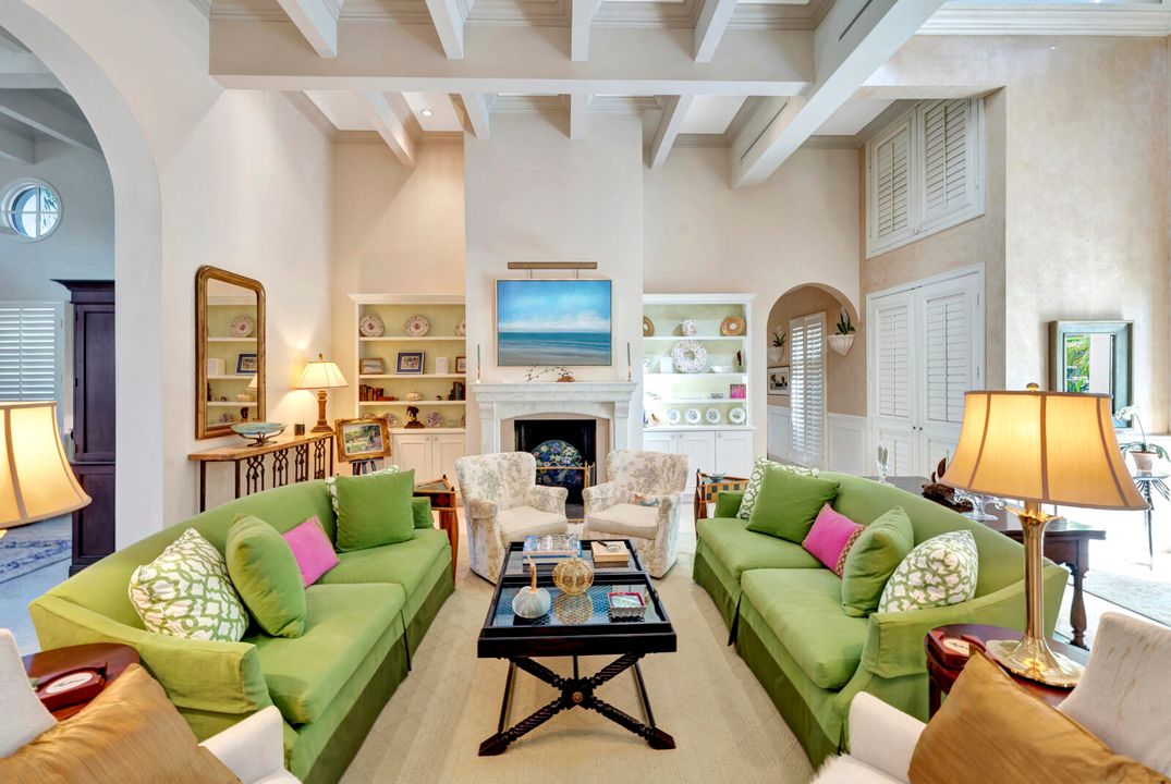 For Sale: $2,200,000 (4 beds, 4 baths, 3868 Square Feet)