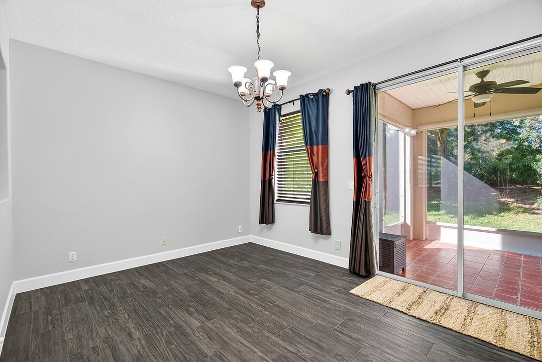 For Sale: $419,000 (3 beds, 2 baths, 2336 Square Feet)