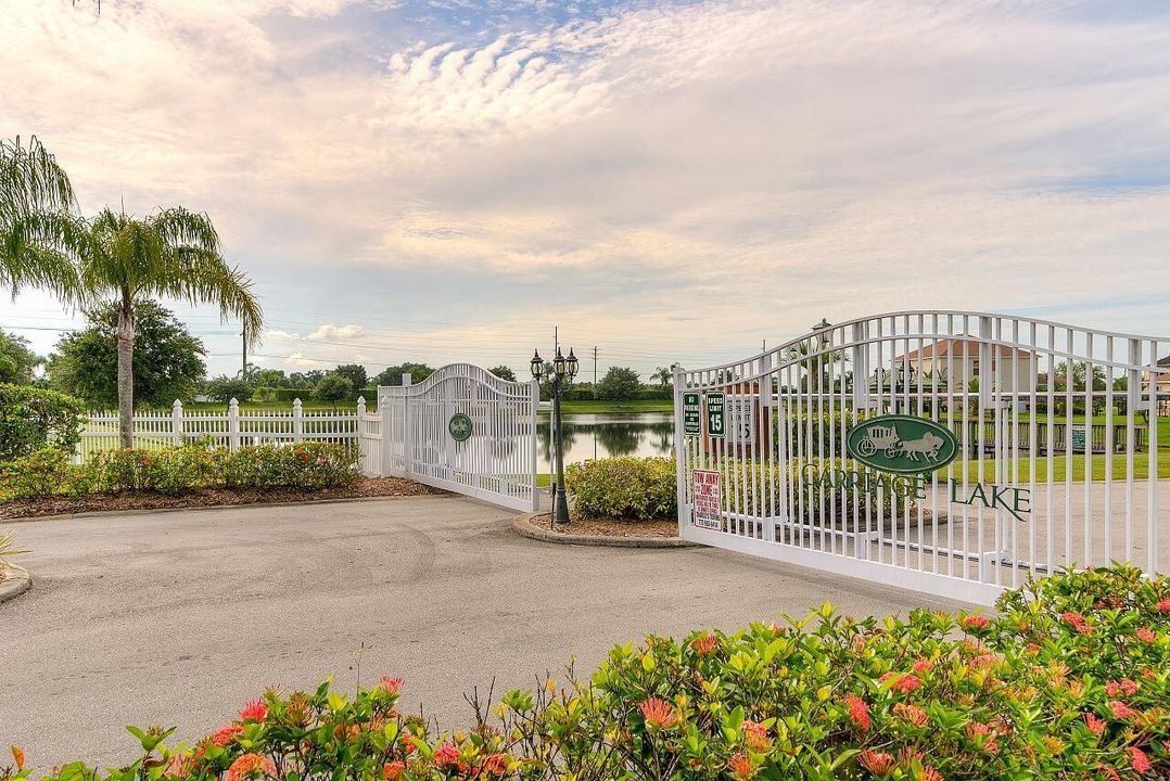 For Sale: $419,000 (3 beds, 2 baths, 2336 Square Feet)