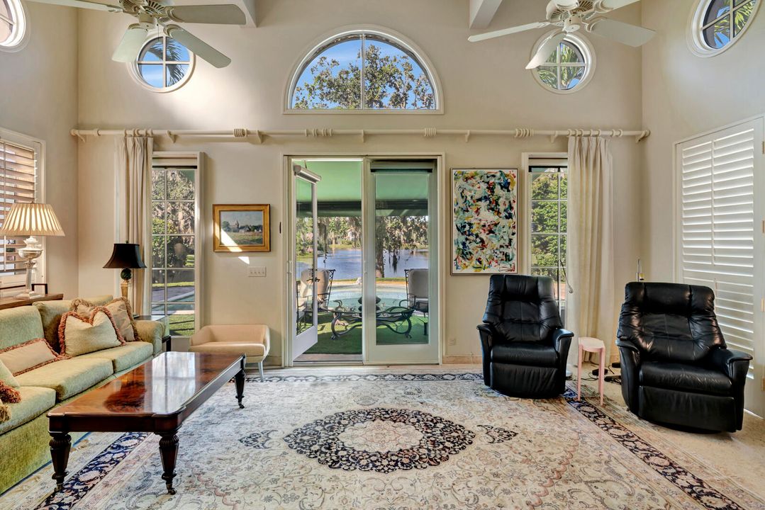 For Sale: $2,200,000 (4 beds, 4 baths, 3868 Square Feet)