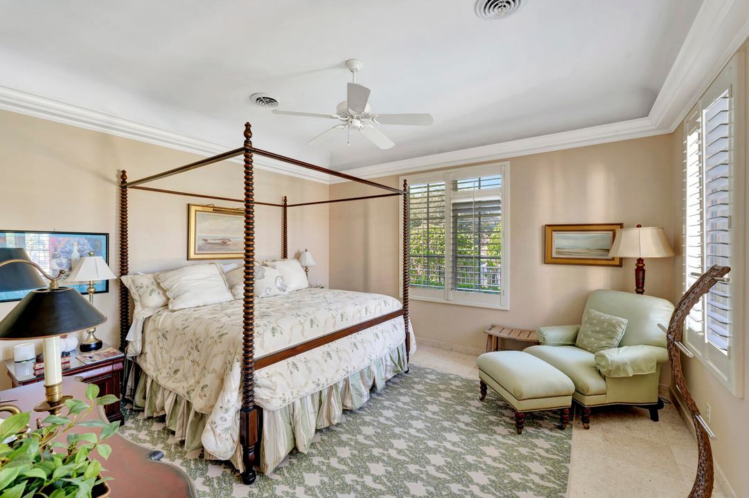 For Sale: $2,200,000 (4 beds, 4 baths, 3868 Square Feet)