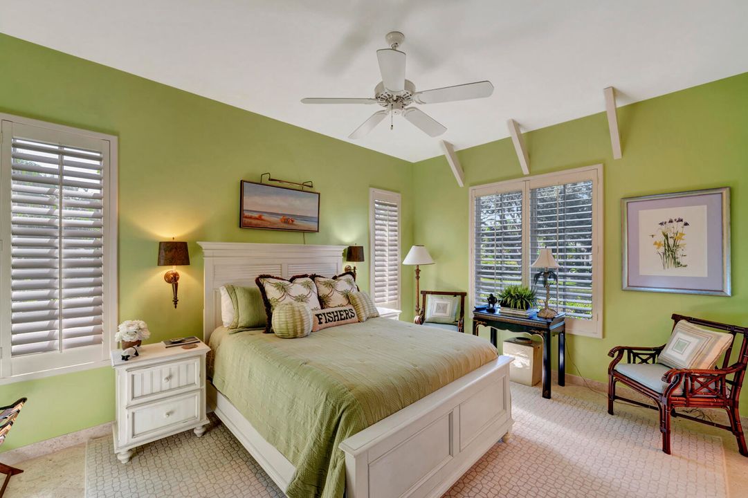 For Sale: $2,200,000 (4 beds, 4 baths, 3868 Square Feet)