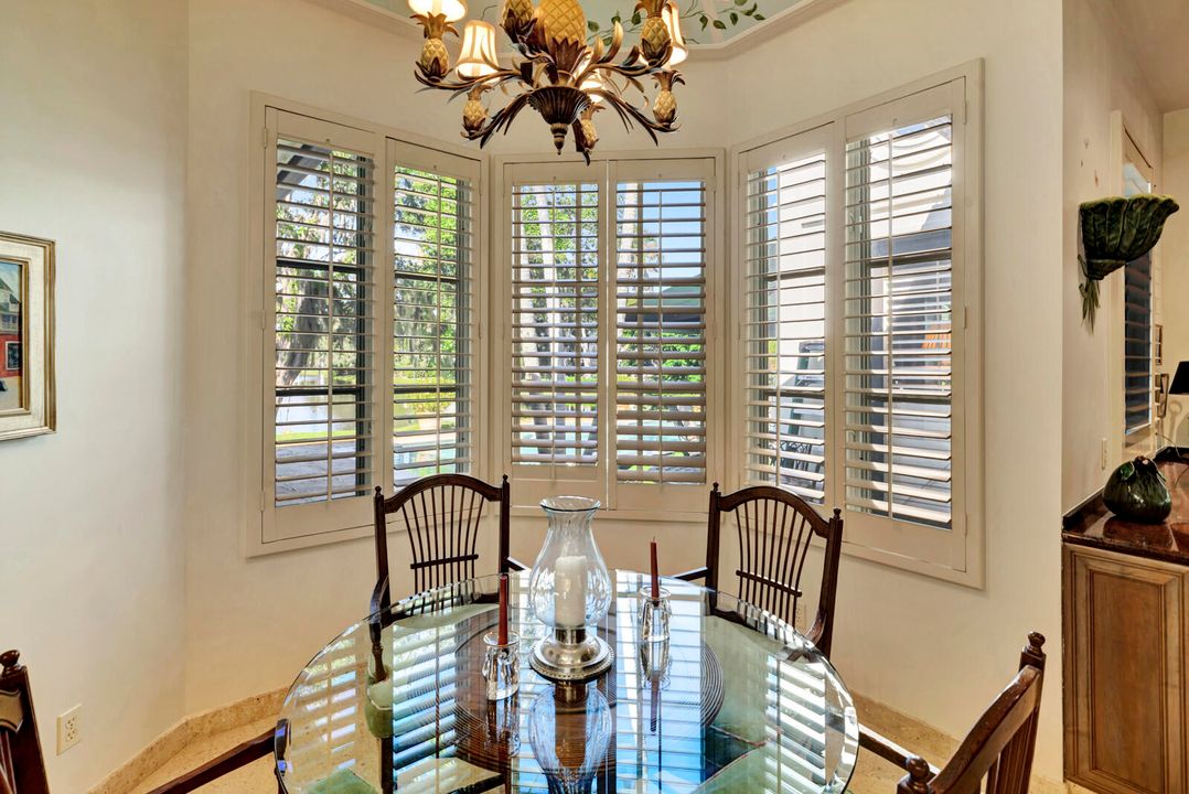 For Sale: $2,200,000 (4 beds, 4 baths, 3868 Square Feet)