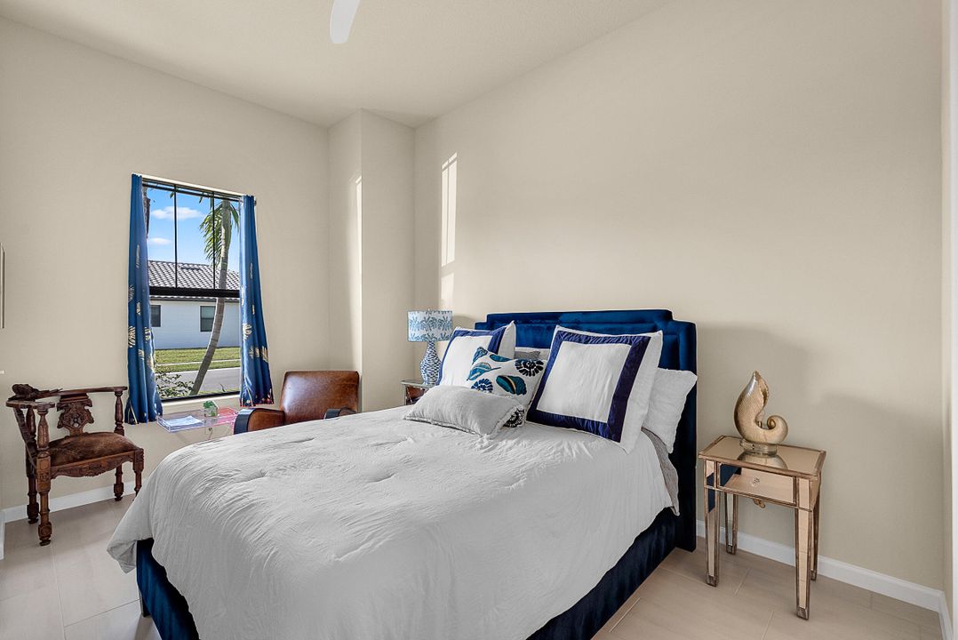 For Sale: $575,000 (3 beds, 2 baths, 2098 Square Feet)