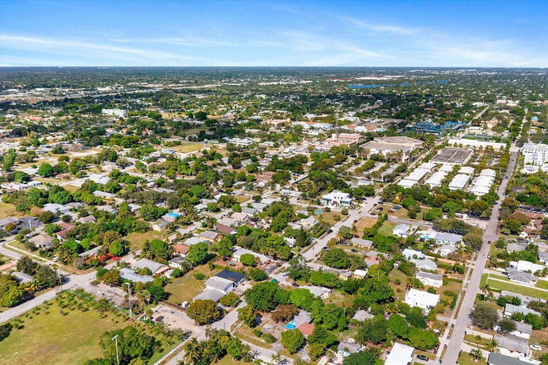 En Venta: $1,250,000 (3 camas, 1 baños, 1845 Pies cuadrados)