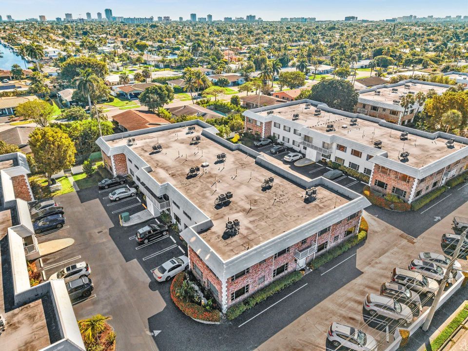 待售: $149,900 (2 贝兹, 2 浴室, 930 平方英尺)