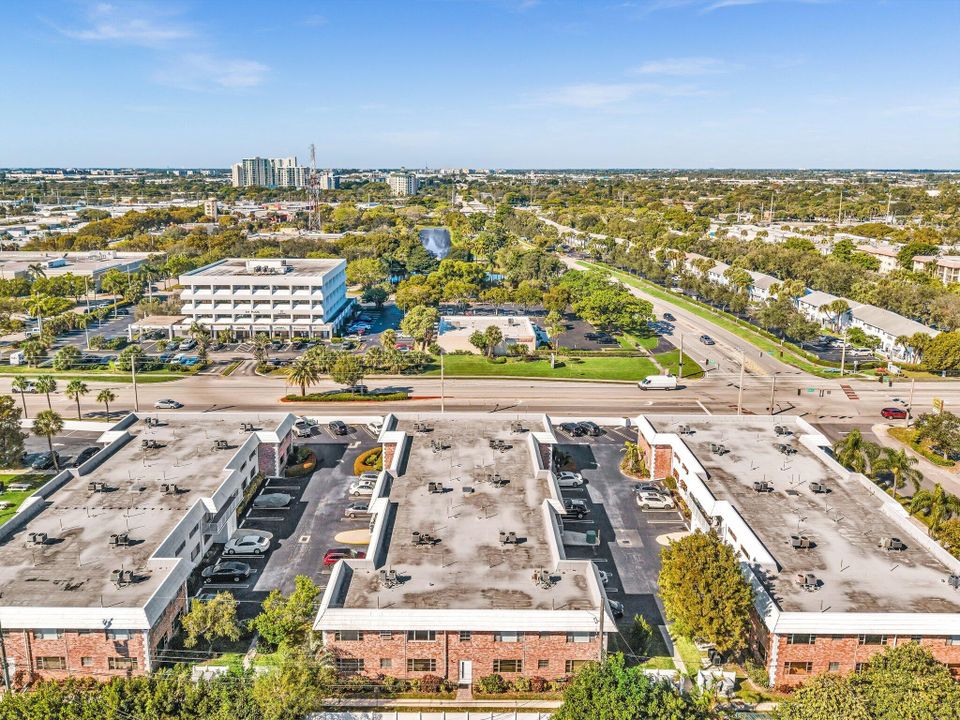 待售: $149,900 (2 贝兹, 2 浴室, 930 平方英尺)