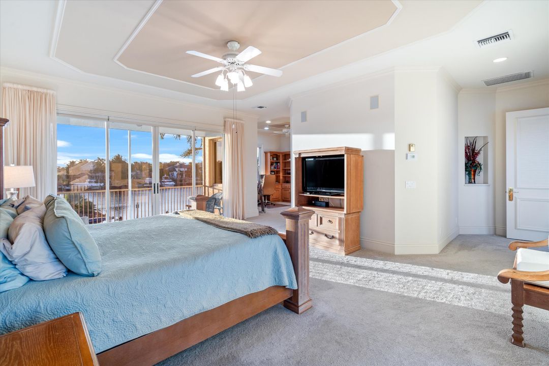 En Venta: $3,450,000 (3 camas, 3 baños, 3708 Pies cuadrados)