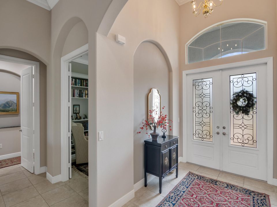 For Sale: $735,000 (3 beds, 2 baths, 2973 Square Feet)