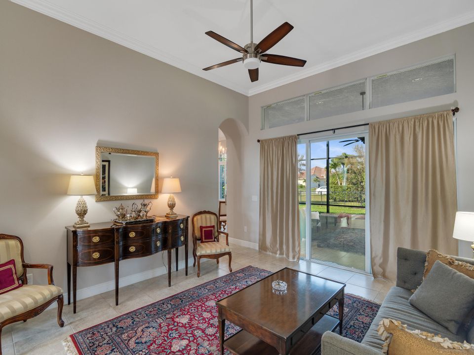 For Sale: $735,000 (3 beds, 2 baths, 2973 Square Feet)