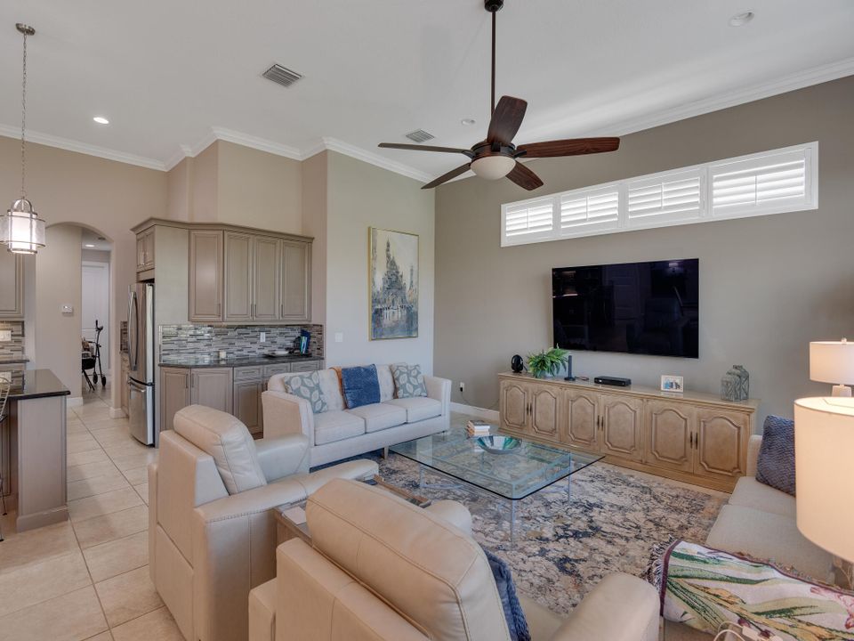 For Sale: $735,000 (3 beds, 2 baths, 2973 Square Feet)