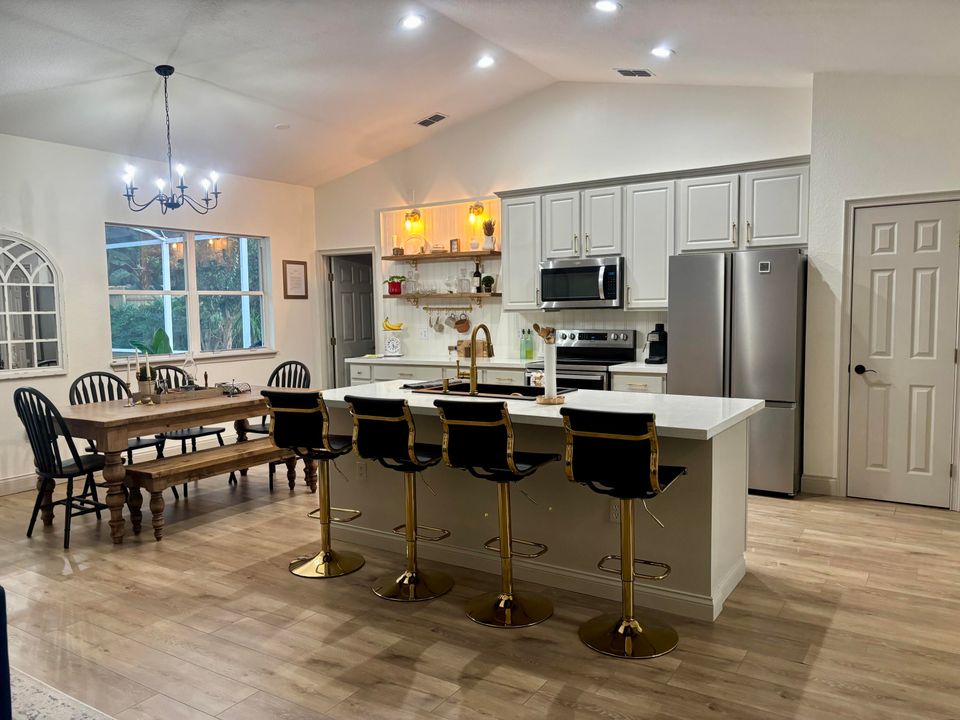 En Venta: $475,000 (3 camas, 2 baños, 1477 Pies cuadrados)