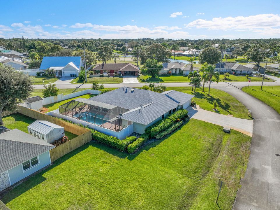 For Sale: $474,900 (3 beds, 2 baths, 2158 Square Feet)