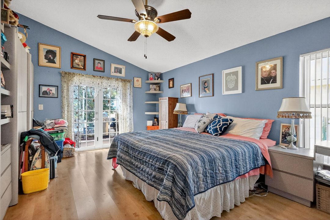 待售: $780,000 (4 贝兹, 2 浴室, 2339 平方英尺)