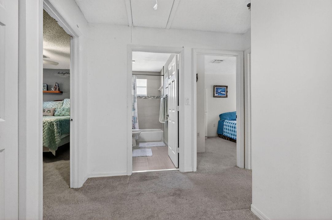 待售: $780,000 (4 贝兹, 2 浴室, 2339 平方英尺)