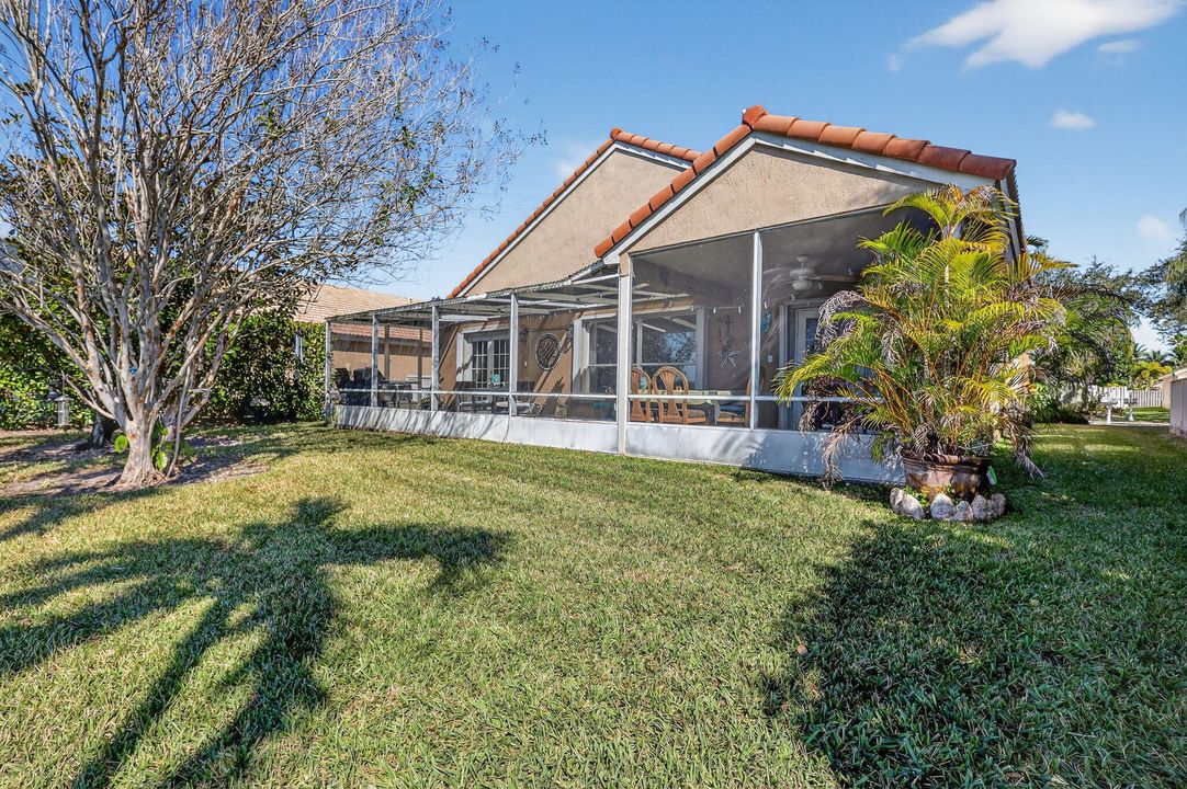 待售: $780,000 (4 贝兹, 2 浴室, 2339 平方英尺)