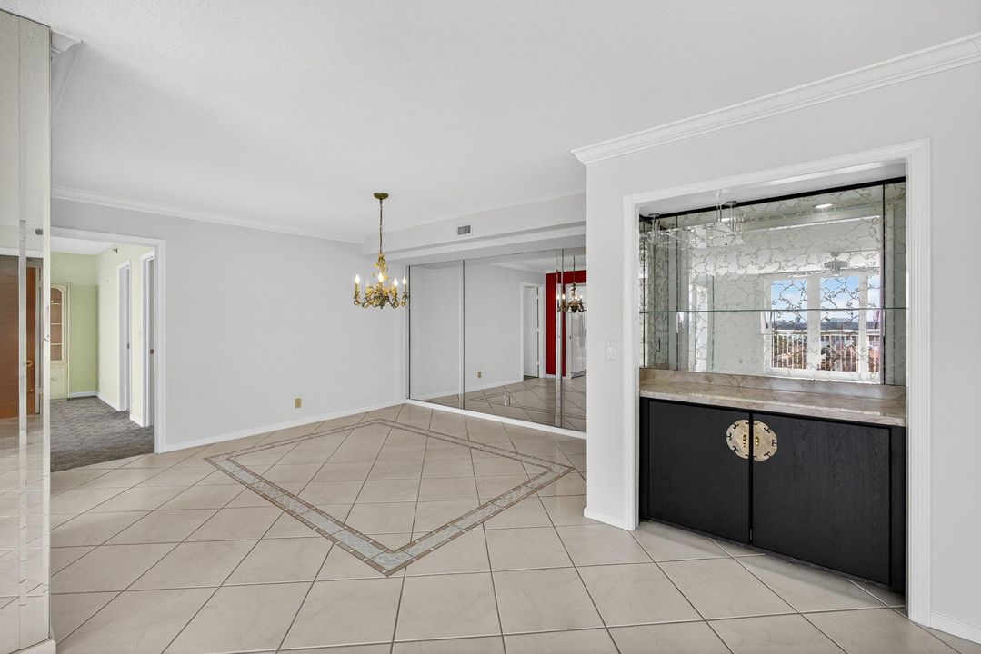 Active With Contract: $695,000 (2 beds, 2 baths, 1760 Square Feet)