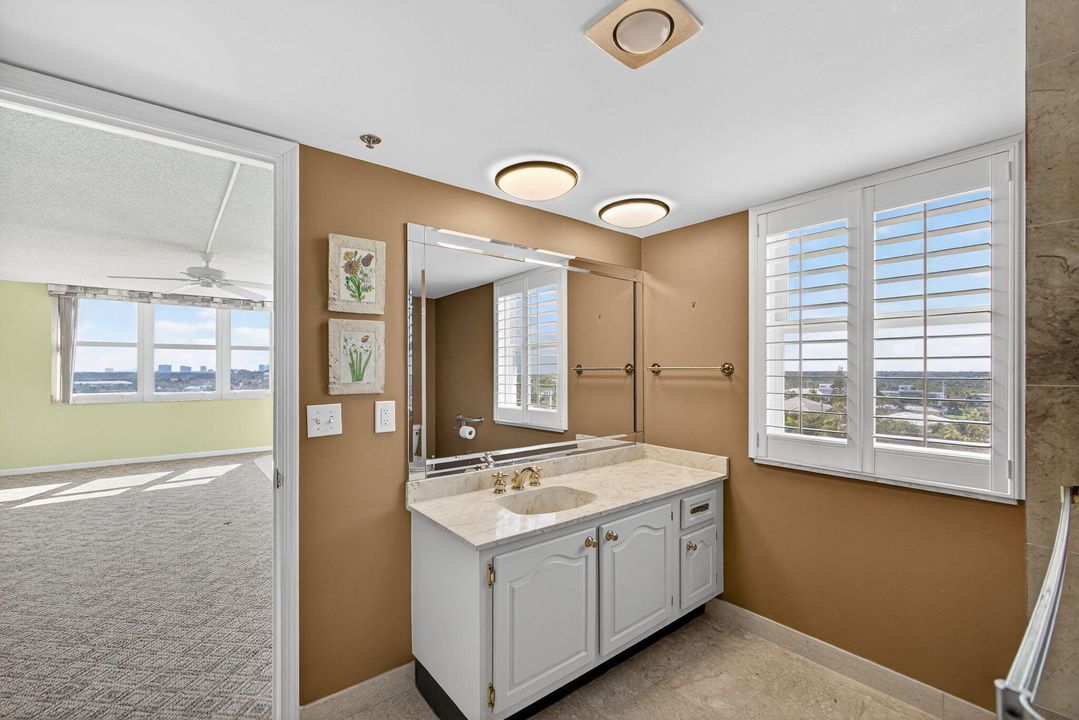 Active With Contract: $695,000 (2 beds, 2 baths, 1760 Square Feet)