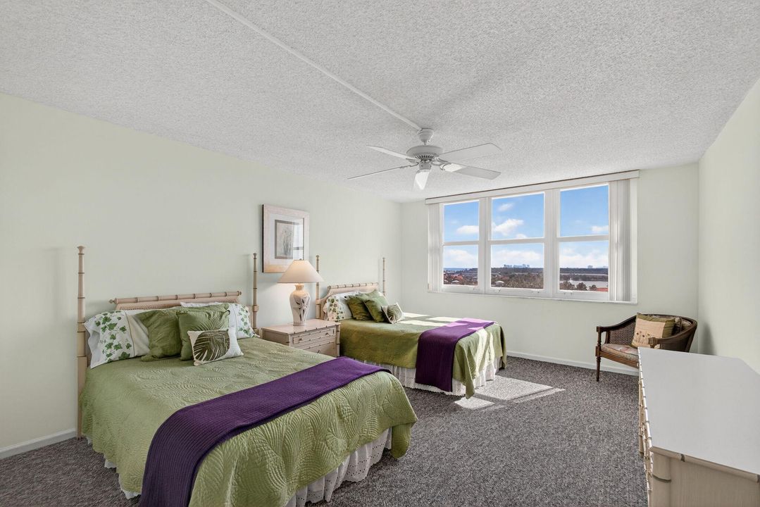 Active With Contract: $695,000 (2 beds, 2 baths, 1760 Square Feet)