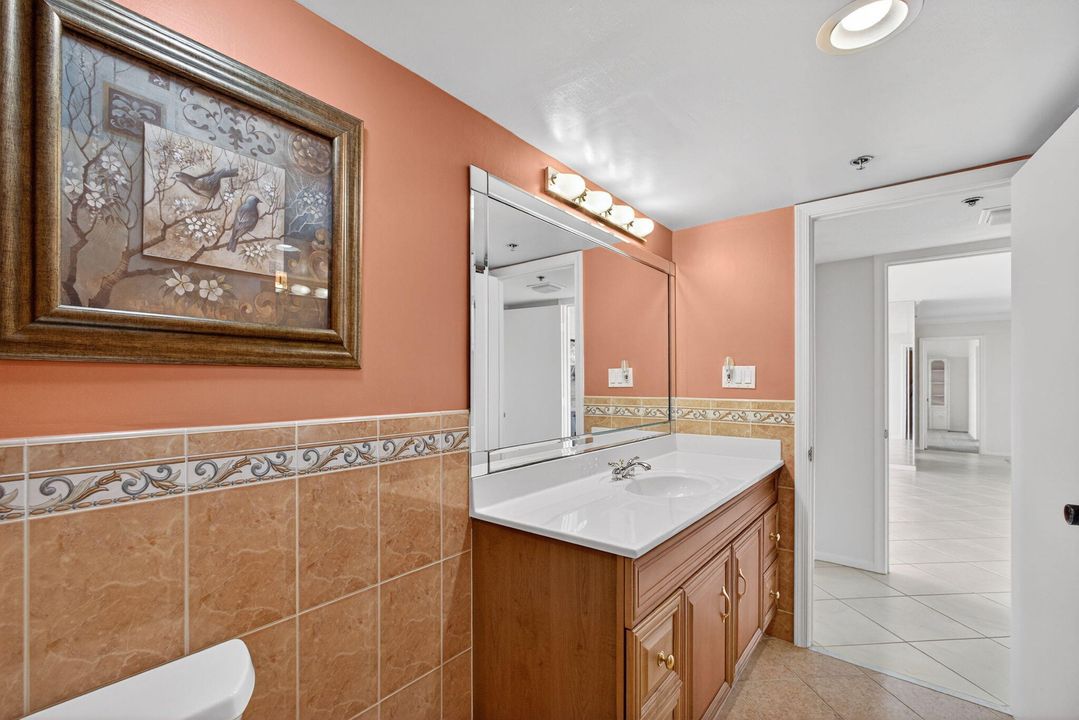 Active With Contract: $695,000 (2 beds, 2 baths, 1760 Square Feet)