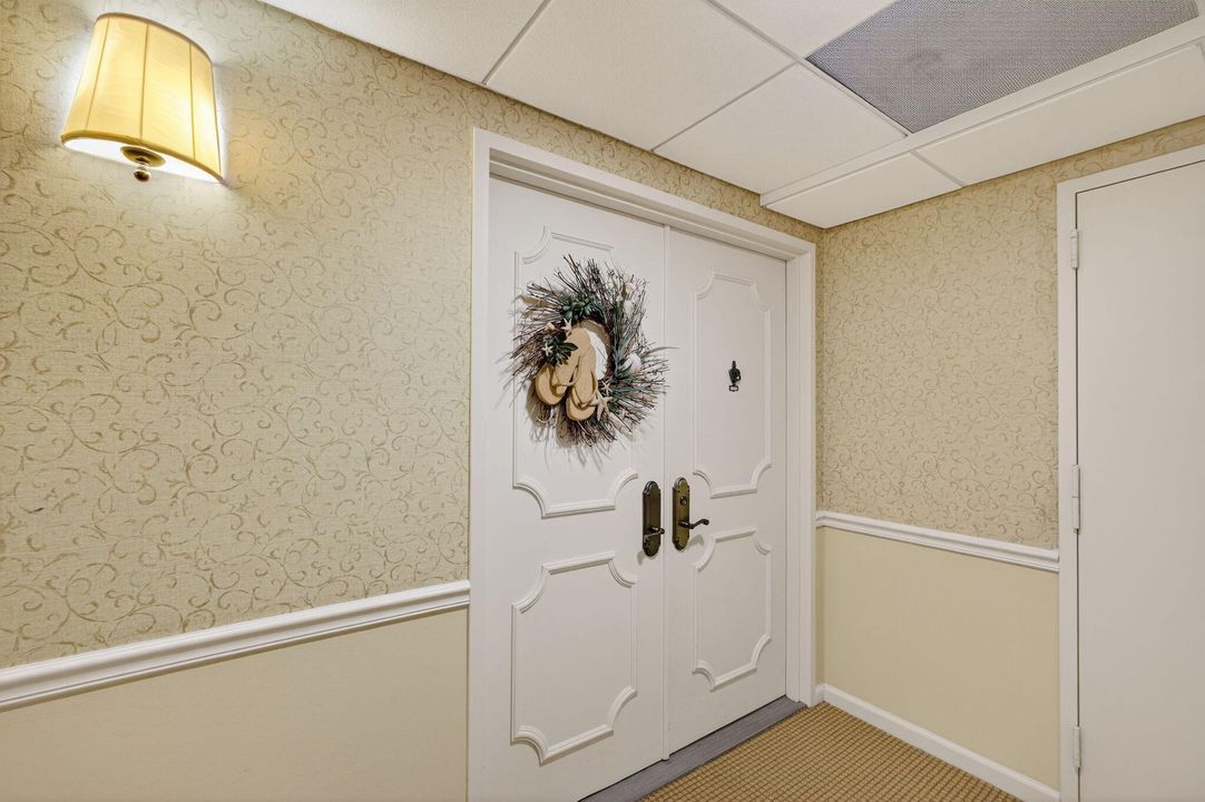 Active With Contract: $695,000 (2 beds, 2 baths, 1760 Square Feet)