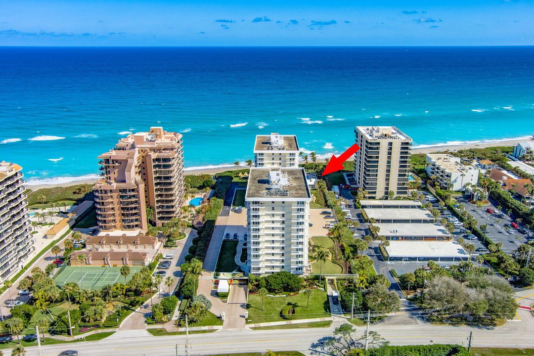 Active With Contract: $695,000 (2 beds, 2 baths, 1760 Square Feet)