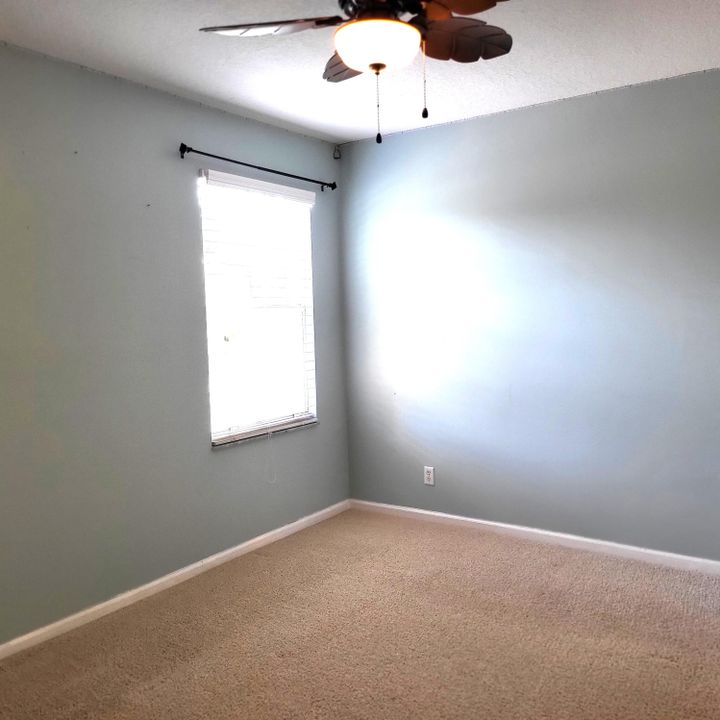 For Rent: $2,995 (3 beds, 2 baths, 2152 Square Feet)