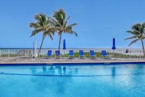 For Rent: $6,500 (2 beds, 2 baths, 1050 Square Feet)