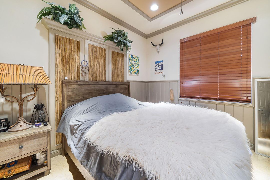 待售: $1,390,000 (5 贝兹, 4 浴室, 4074 平方英尺)