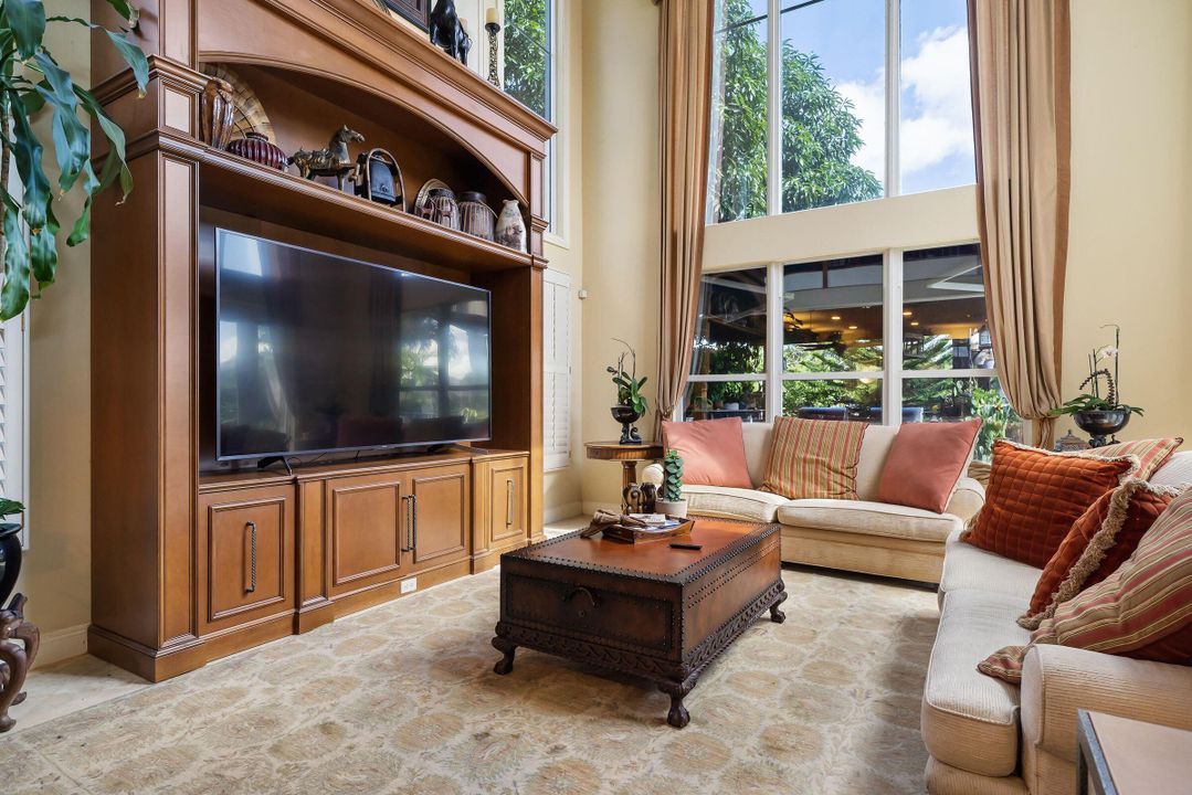 待售: $1,390,000 (5 贝兹, 4 浴室, 4074 平方英尺)