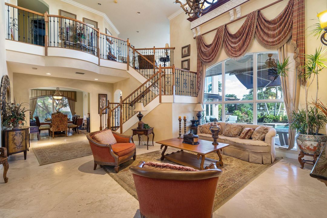 待售: $1,390,000 (5 贝兹, 4 浴室, 4074 平方英尺)