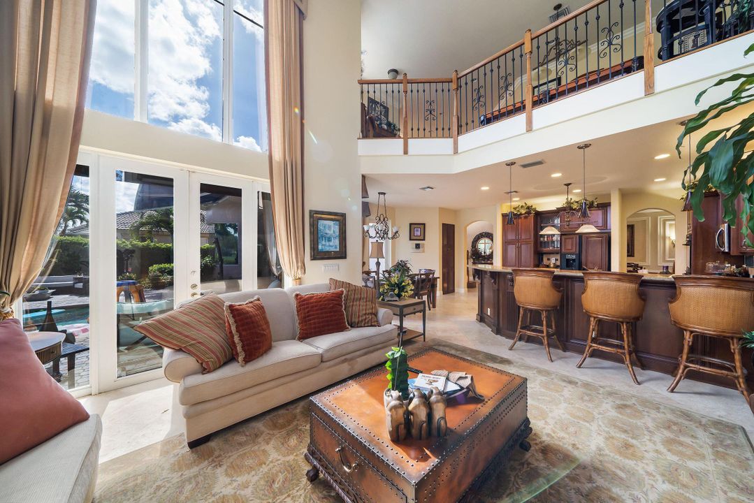 待售: $1,390,000 (5 贝兹, 4 浴室, 4074 平方英尺)