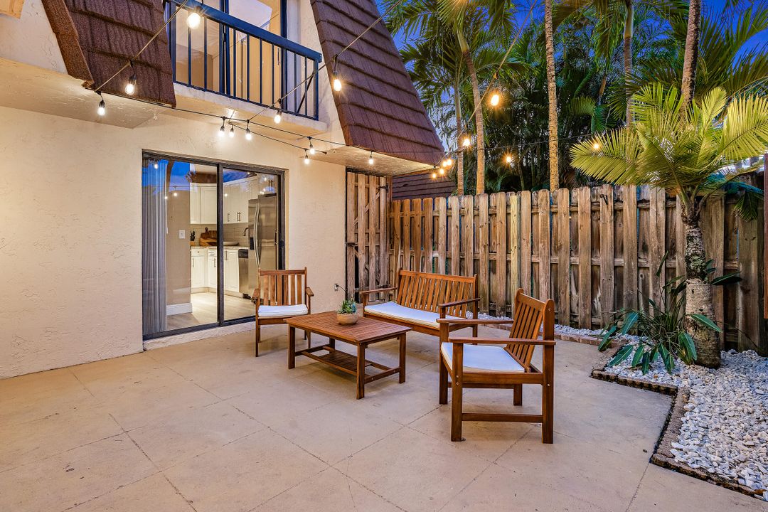 出租: $3,400 (2 贝兹, 2 浴室, 1470 平方英尺)