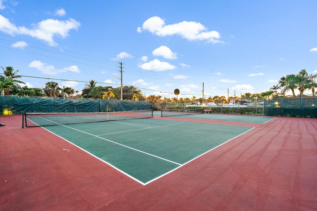 出租: $3,400 (2 贝兹, 2 浴室, 1470 平方英尺)