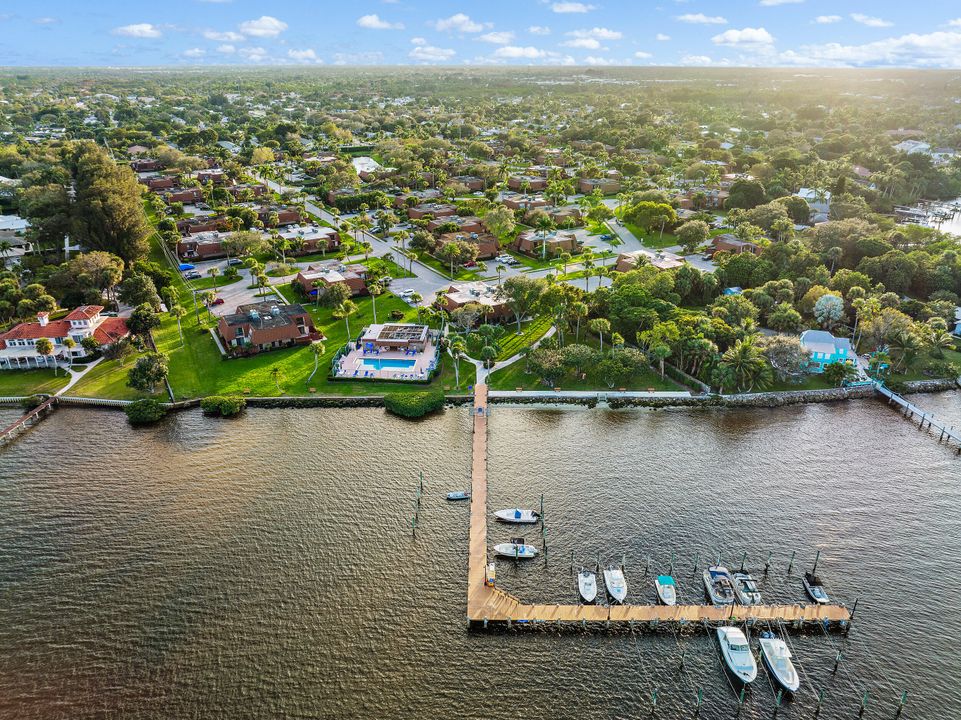 出租: $3,400 (2 贝兹, 2 浴室, 1470 平方英尺)