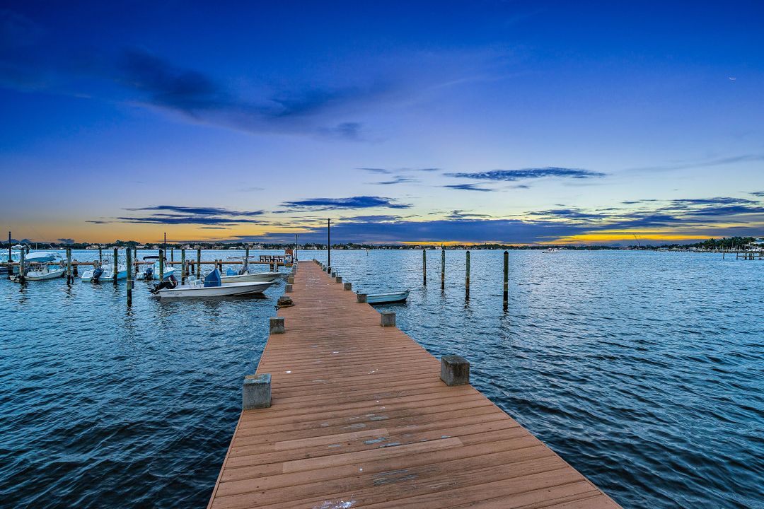 出租: $3,400 (2 贝兹, 2 浴室, 1470 平方英尺)