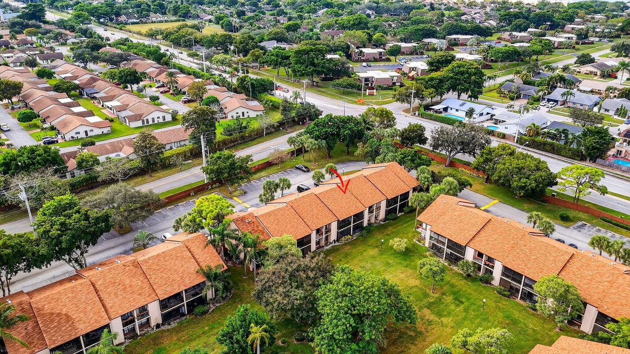 En Venta: $266,800 (2 camas, 2 baños, 1100 Pies cuadrados)