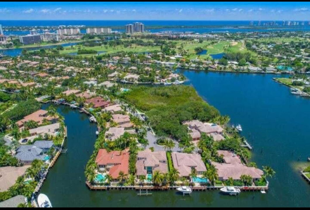 待售: $5,950,000 (5 贝兹, 5 浴室, 5006 平方英尺)