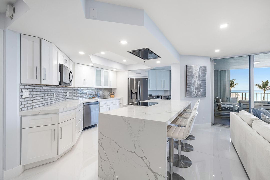 For Sale: $1,050,000 (2 beds, 2 baths, 1604 Square Feet)