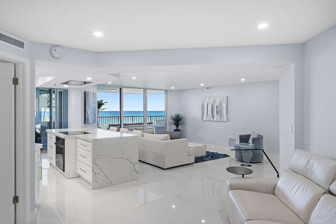 For Sale: $1,050,000 (2 beds, 2 baths, 1604 Square Feet)