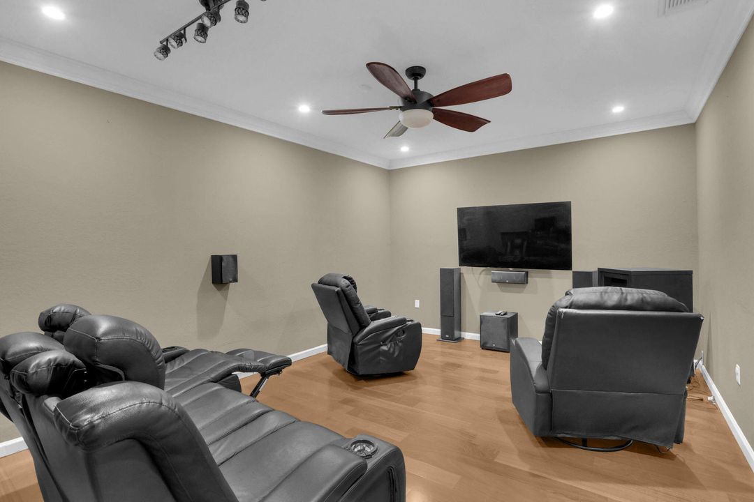 For Sale: $750,000 (4 beds, 3 baths, 3039 Square Feet)