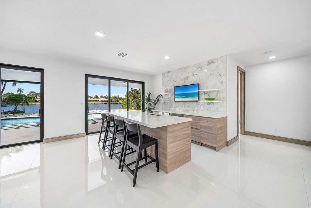 На продажу: $6,500,000 (4 спален, 4 ванн, 3538 Квадратных фут)