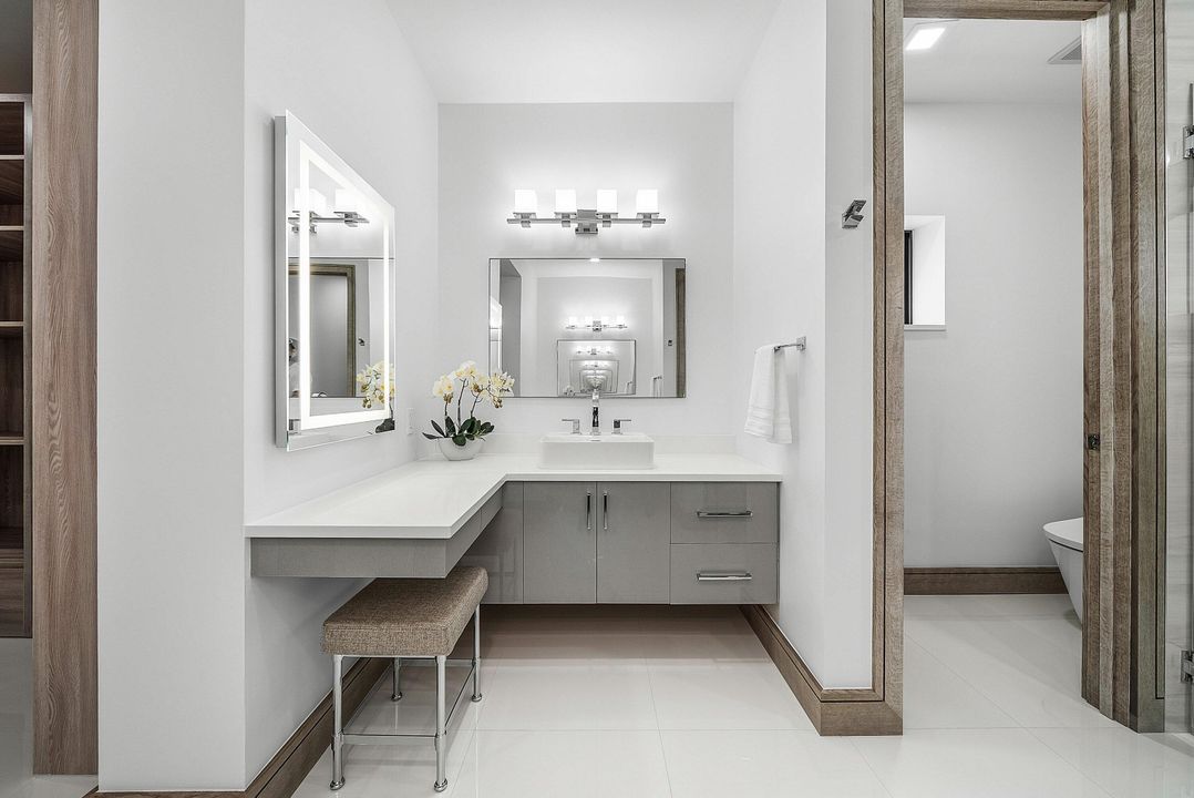 На продажу: $6,500,000 (4 спален, 4 ванн, 3538 Квадратных фут)