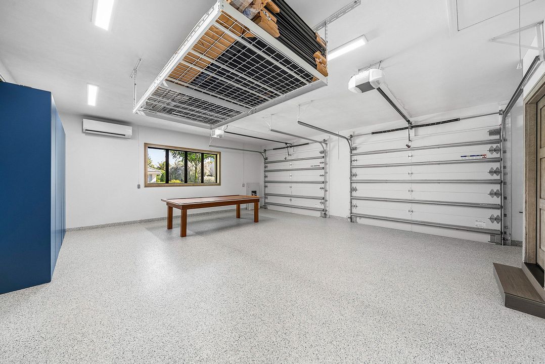 На продажу: $6,500,000 (4 спален, 4 ванн, 3538 Квадратных фут)