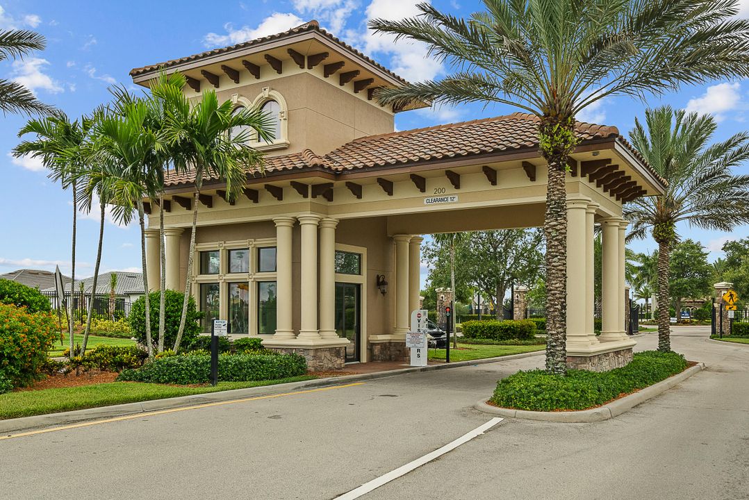 For Sale: $575,000 (3 beds, 2 baths, 2098 Square Feet)