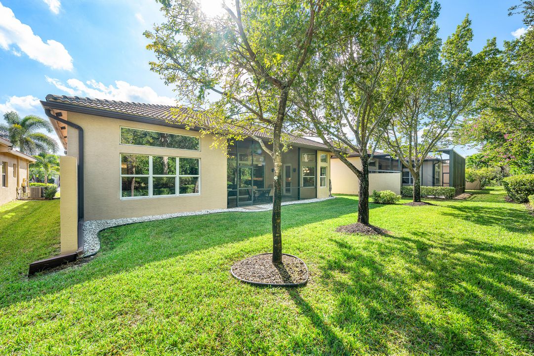 For Sale: $875,000 (3 beds, 3 baths, 2513 Square Feet)