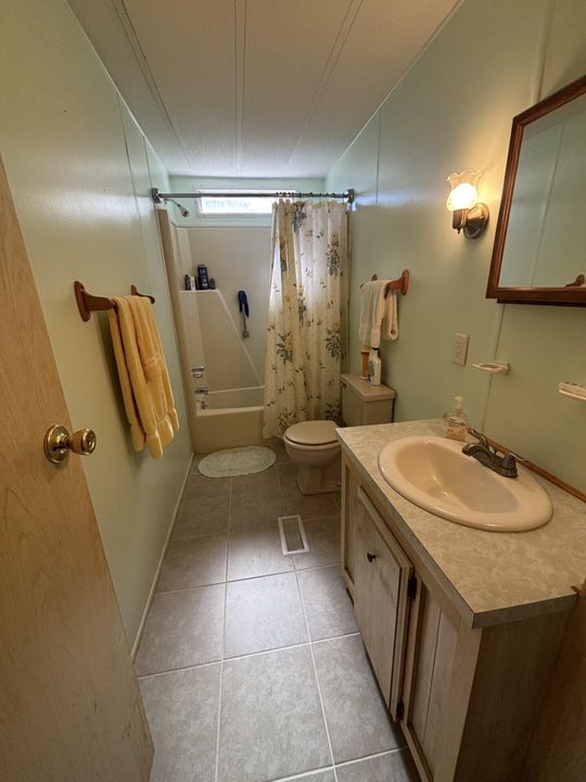 For Sale: $39,500 (2 beds, 2 baths, 1080 Square Feet)