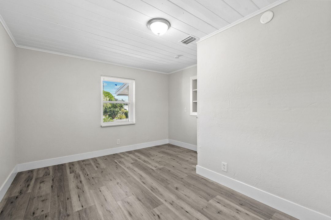 На продажу: $349,000 (3 спален, 2 ванн, 1270 Квадратных фут)